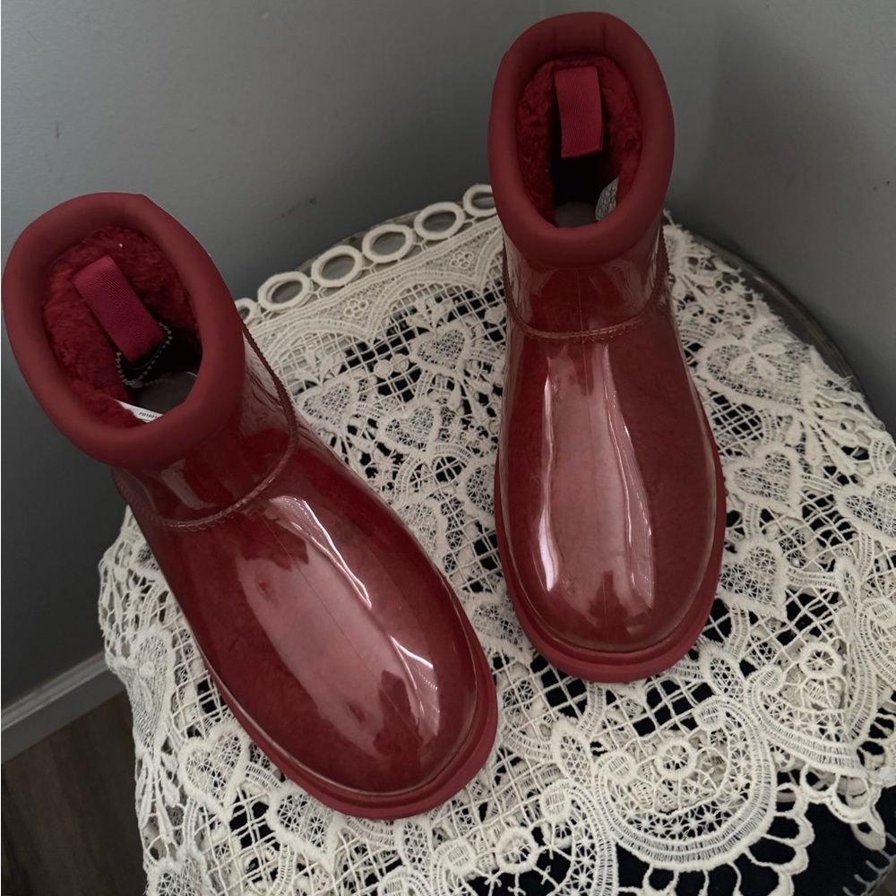 KOOLABURRA BY UGG KOOLA CLEAR BOOTS